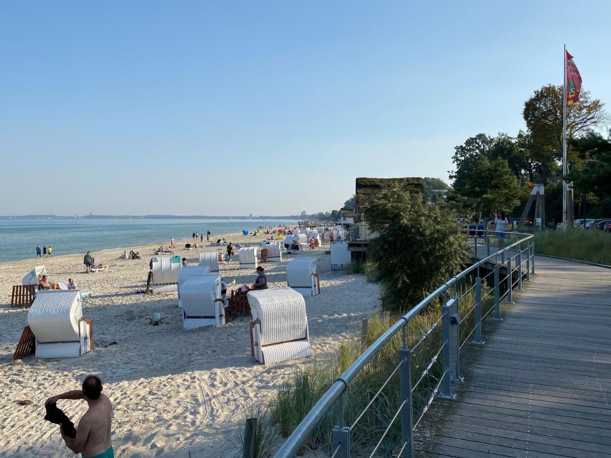 Moderne 3-Zi-Wohnung Mit Meerblick Direkt Am Strand Scharbeutz Eksteriør billede